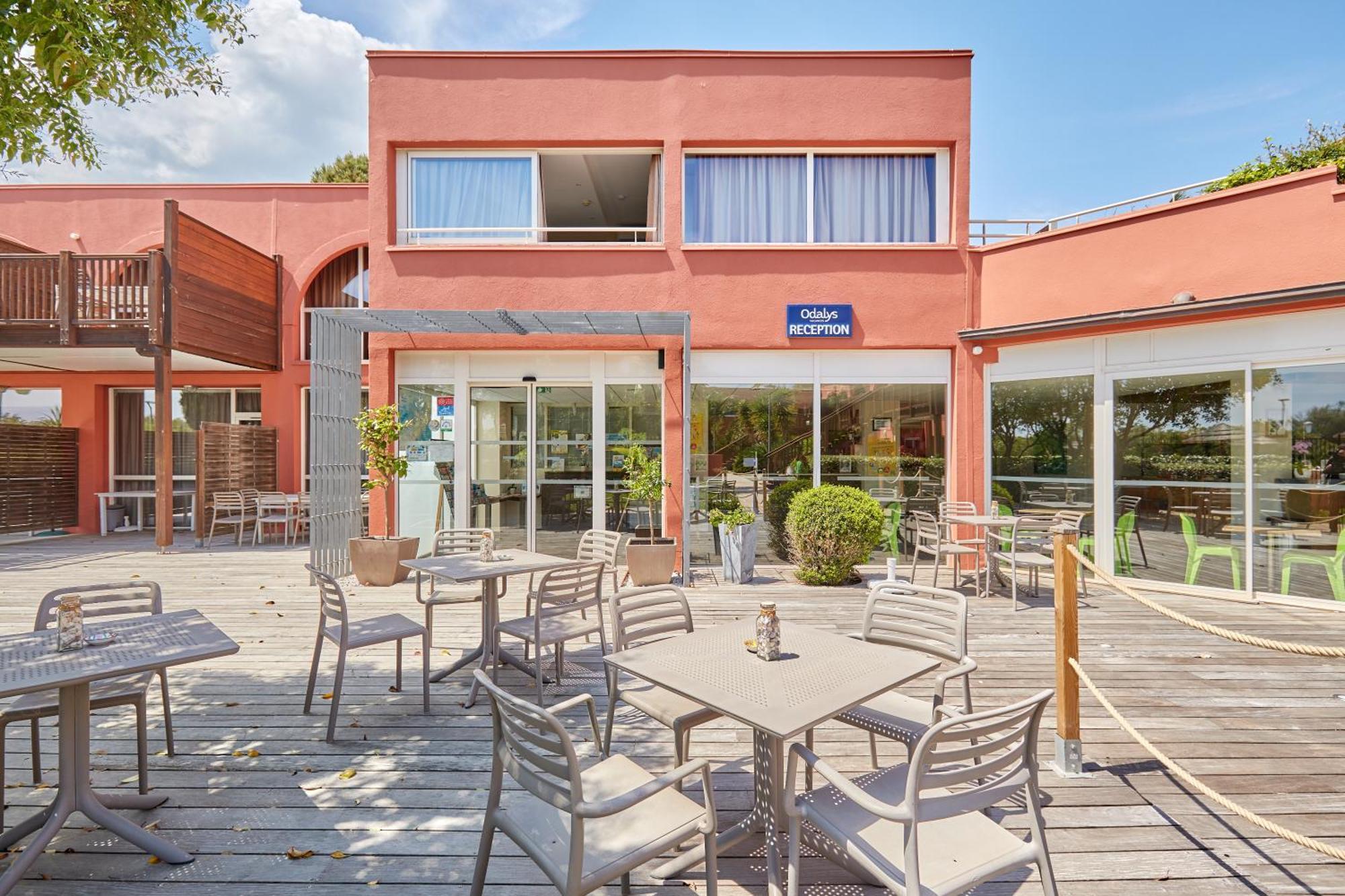 Residence Odalys Du Golfe Agde Zewnętrze zdjęcie