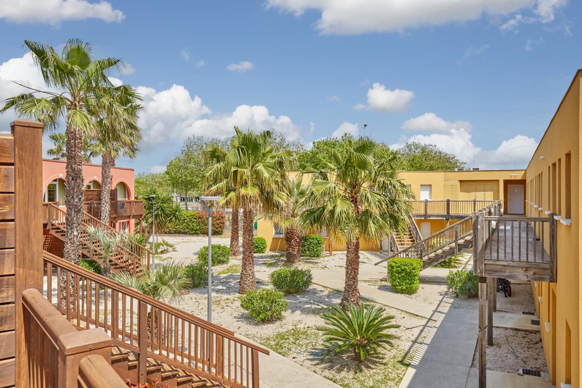 Residence Odalys Du Golfe Agde Zewnętrze zdjęcie